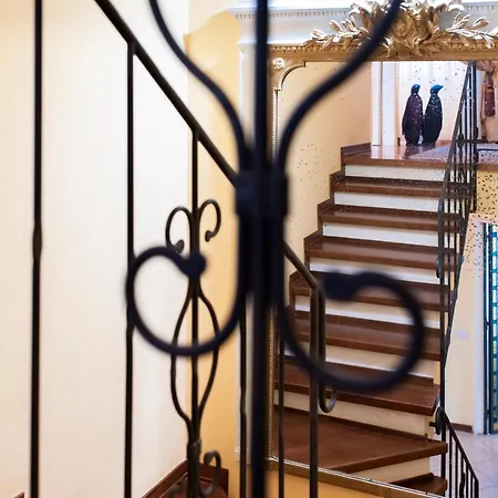 Casa Delle Lumiere. 6 Beds Between The Sea, Thermal Baths, And The Tuscan Countryside
