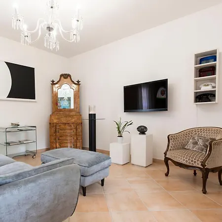 Casa Delle Lumiere. 6 Beds Between The Sea, Thermal Baths, And The Tuscan Countryside *
